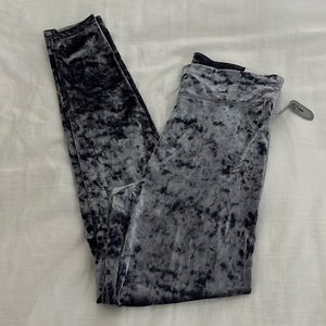 American Eagle velvet leggings